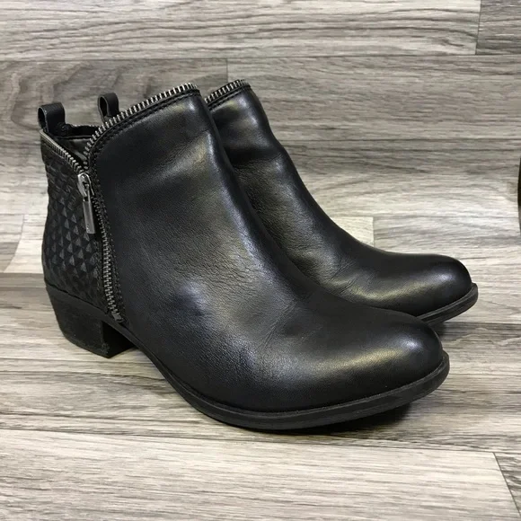 Lucky Brand Bartalino Black Leather Boots - Picture 1 of 8